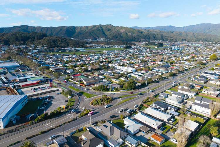 62 Karaka Street Wainuiomata_28