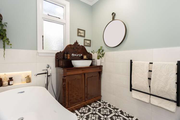 40 Mersey Street South Hill_19