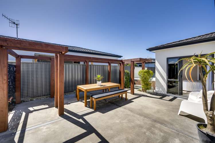 5 Squire Drive Awatoto_6