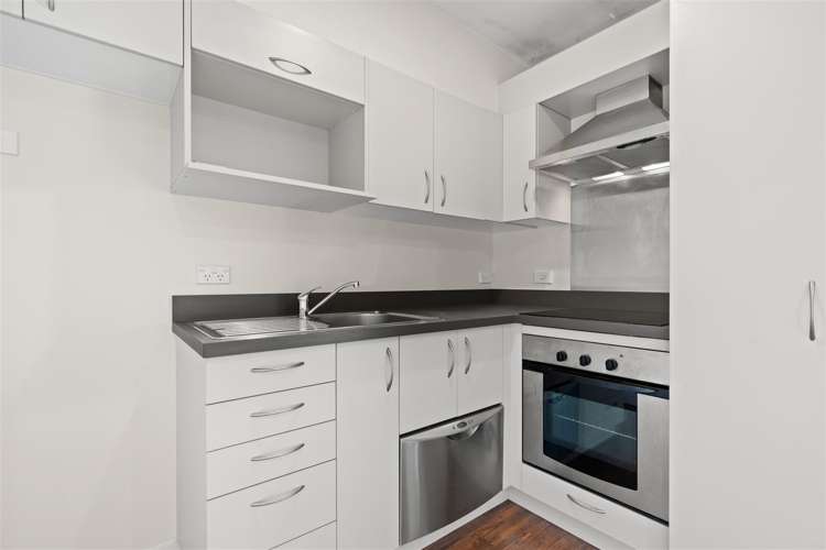 24/30 Mathesons Road Phillipstown_2