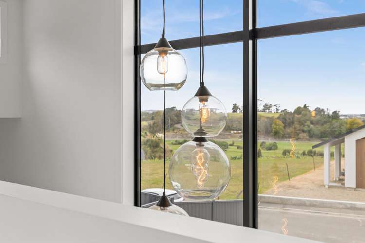 87 Oak Road Poraiti_5