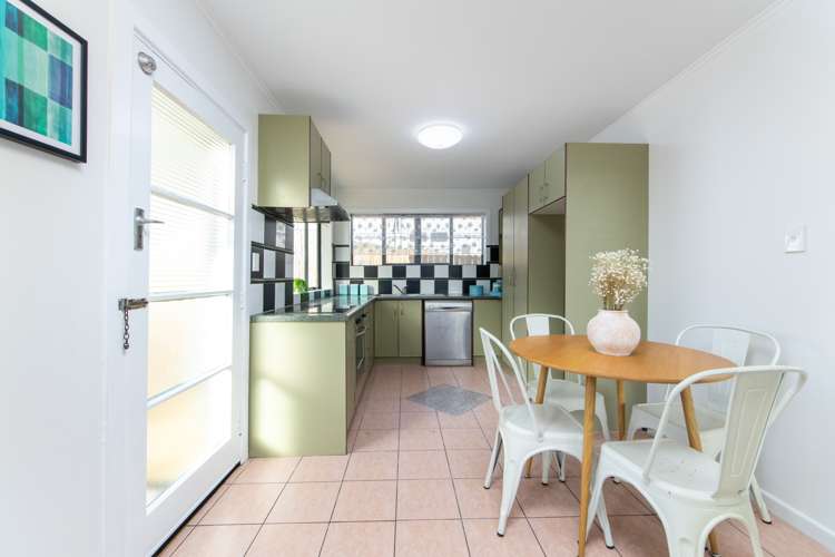 44 Margate Road Blockhouse Bay_5