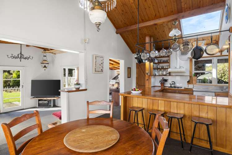 589 Gladstone Road Carterton_10