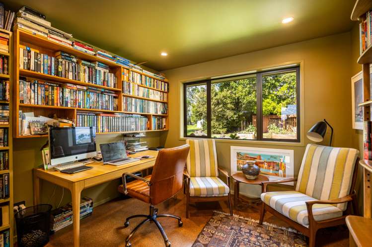 201 Egmont Road Hillsborough_25