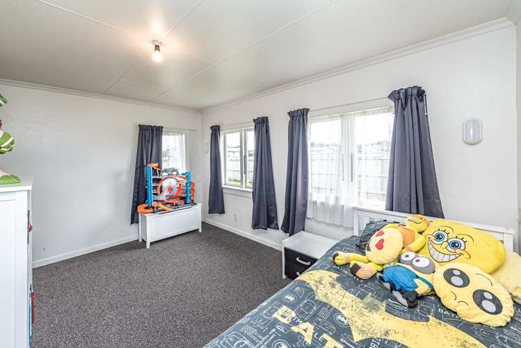 61 Surrey Road Springvale_14