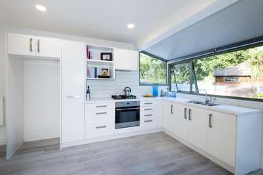 2/68 Hawera Road_2