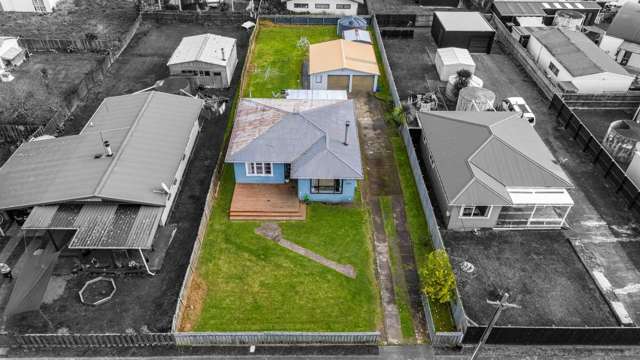 5 Queen Street Awanui_1