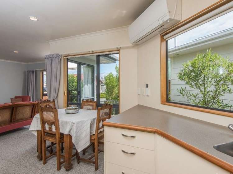 10 Fernlea Rise Richmond_7