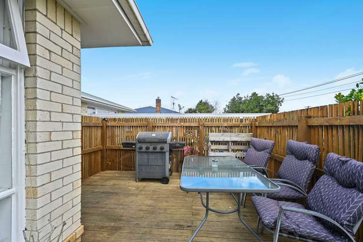 14 Greta Street Glenview_12