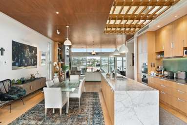 304/10 Turua Street_4