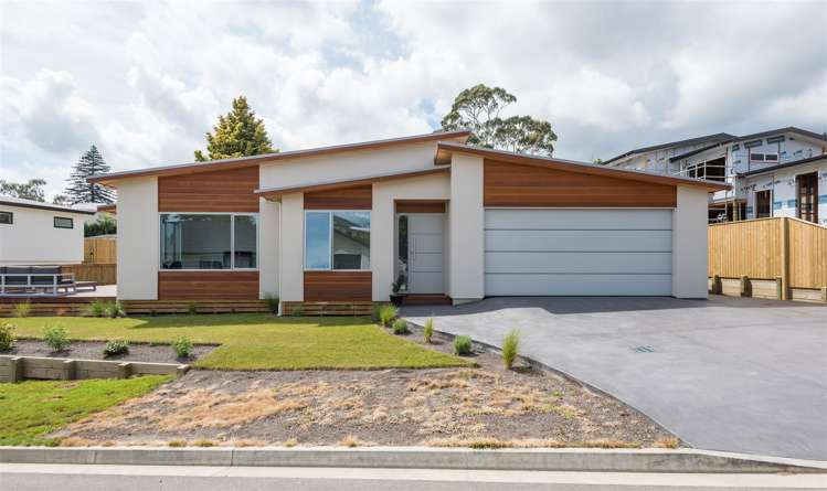 5 Andy Whiting Place Stoke_1