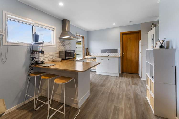 16 Malthouse Crescent Brightwater_13