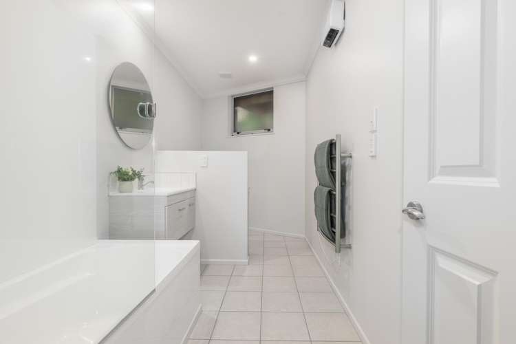 59 The Esplanade Raumati South_18