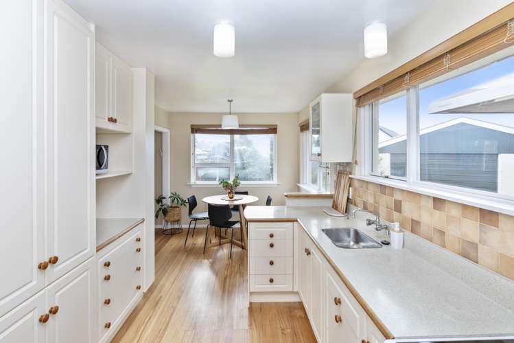 4 George Street Rolleston_2