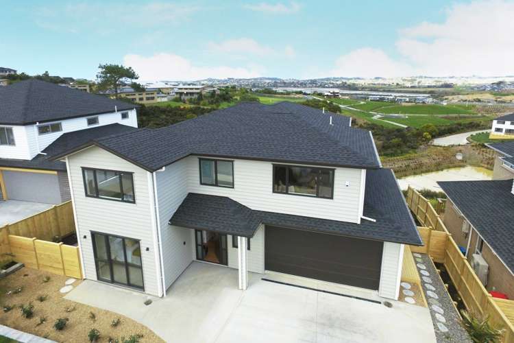 16 Ascension Crescent Orewa_23