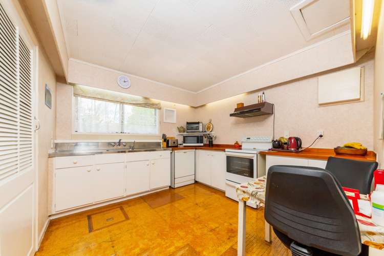 20 Waimumu Road Massey_13