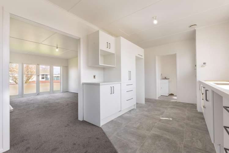 2 Firth Place Awapuni_8