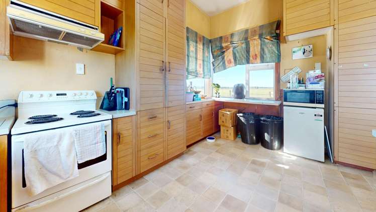 171 Wards Road Chertsey_4