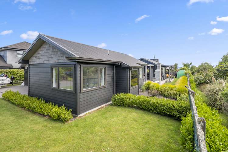 11 Okaia Drive Kinloch_1