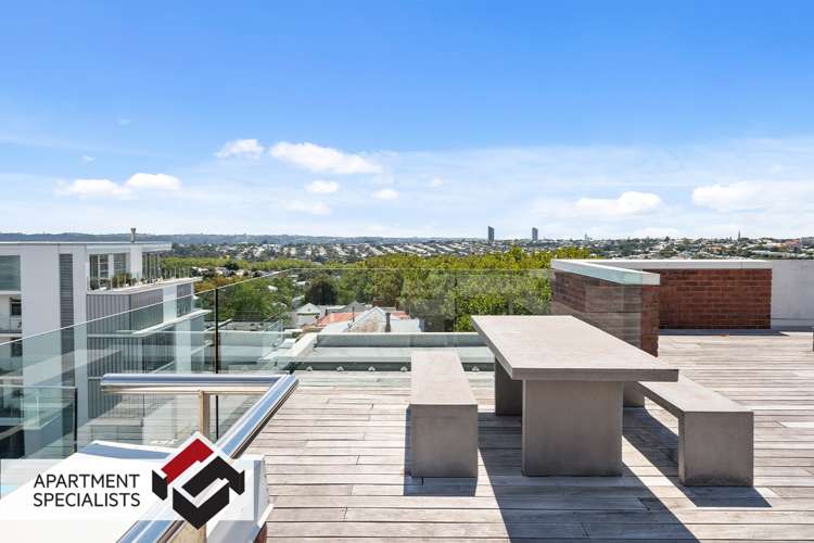 01/54g Surrey Crescent Grey Lynn_18