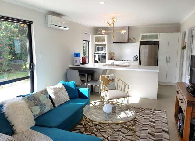 32 Manaia View 2010_2