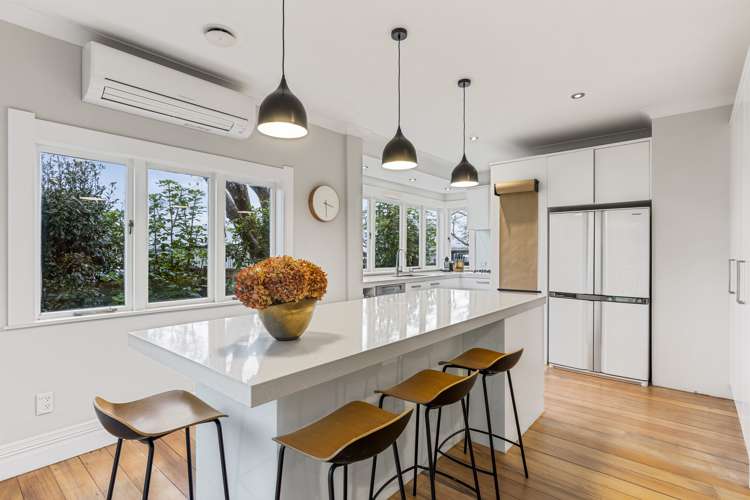 97 Alberton Avenue Mount Albert_6