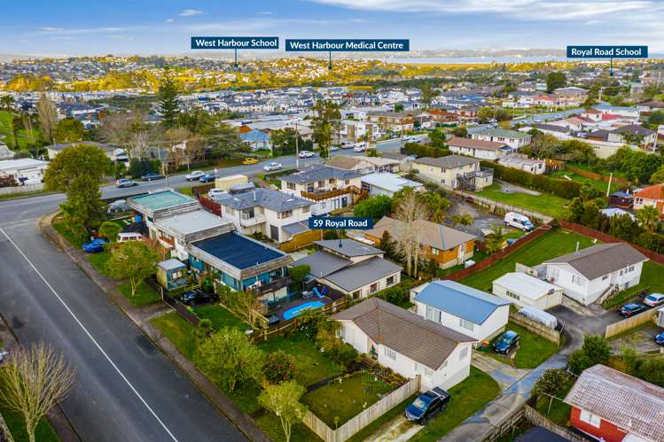 59 Royal Road Massey_17