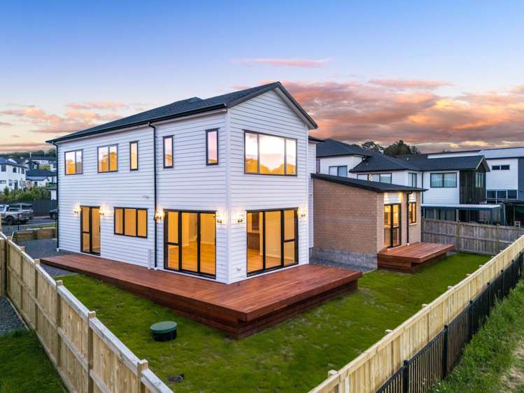 12 & 12a Kiokio Place Swanson_31