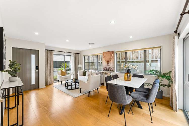 1020B New North Road_3