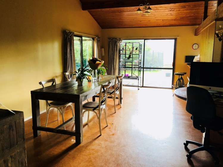 54 Young Access Dairy Flat_11