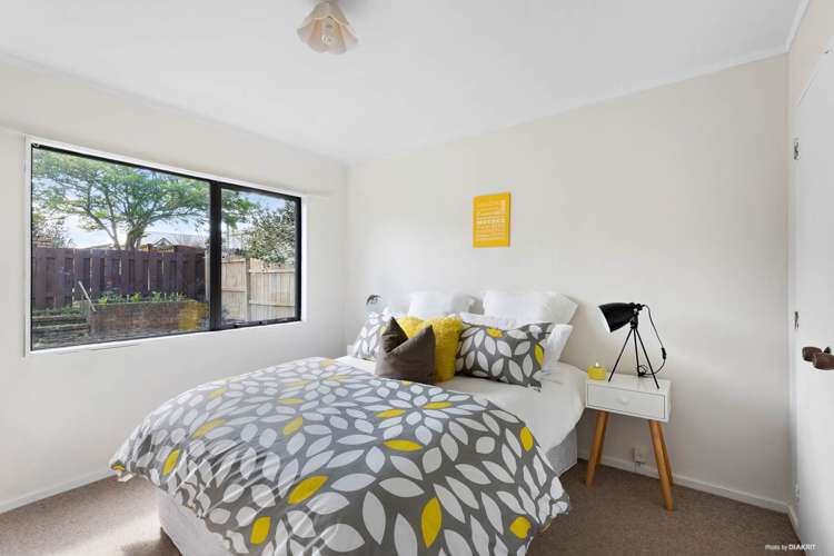 2/12 Halsey Road Manurewa_8