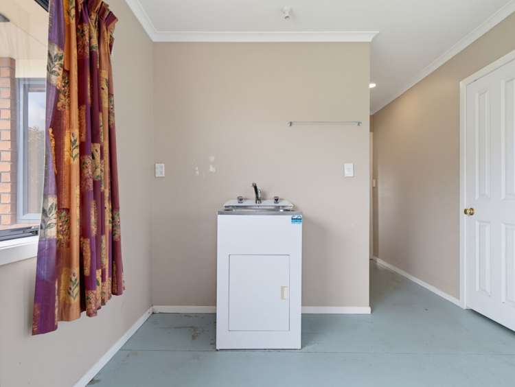 5 Duggan drive Owhata_26