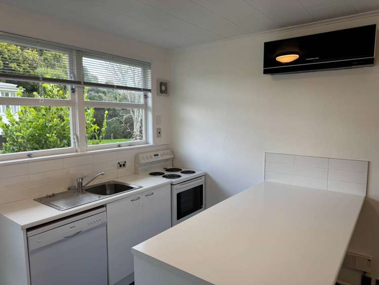 14/24 Bardia Street Belmont_9