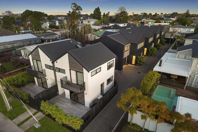 16 Hamurana Place Te Atatu Peninsula_36