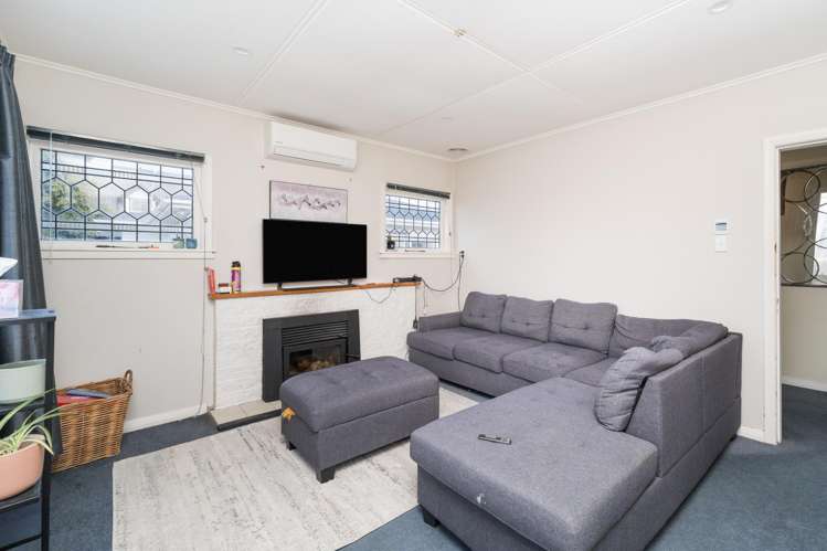 55 McGregor Street Milson_12
