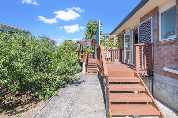 6 Camberley Court Manurewa_2