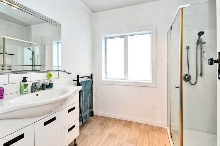 1/22 Duke Street Papakura_8