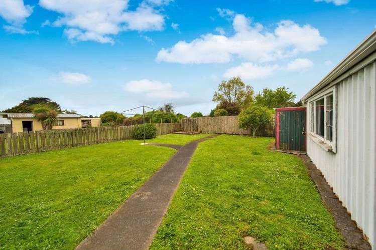 12 Exeter Street Stratford_15