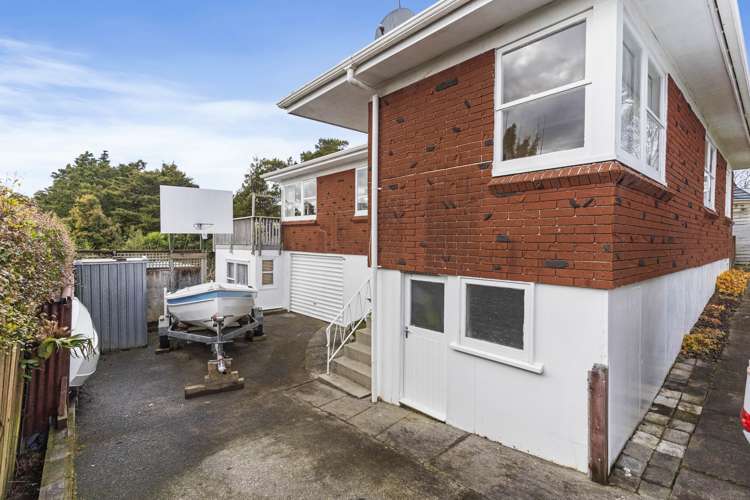 74 Vandeleur Avenue Birkdale_8