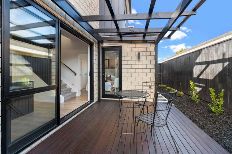 68b Redcastle Drive East Tamaki_1