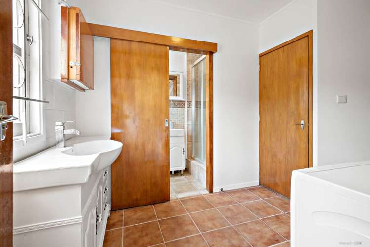 128 Island Bay Road Beach Haven_13