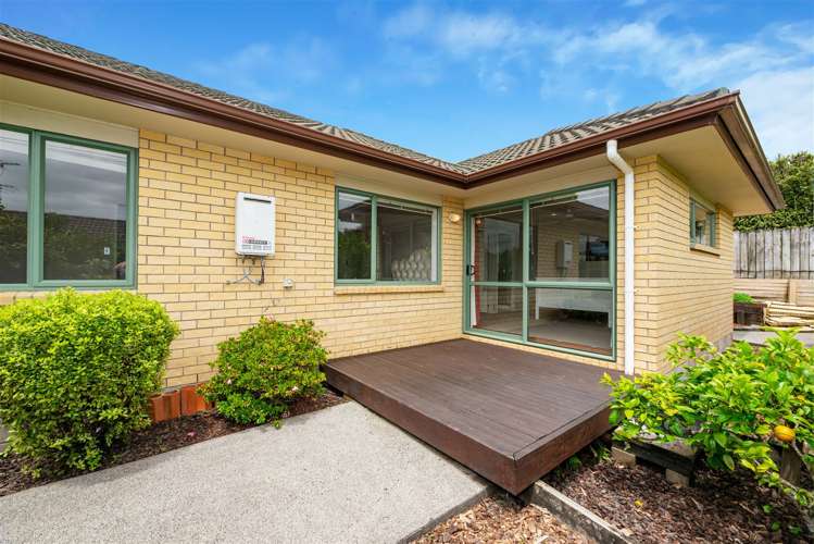 24 Lake Panorama Drive Henderson_7