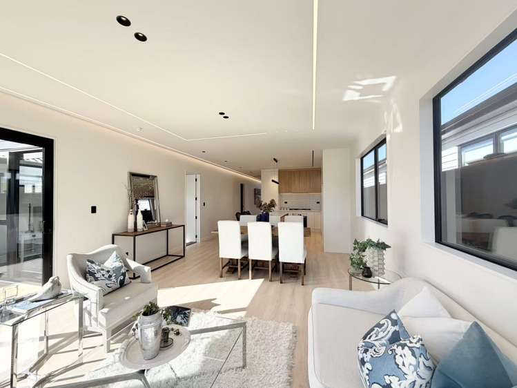 392 Te Taruna Drive_2