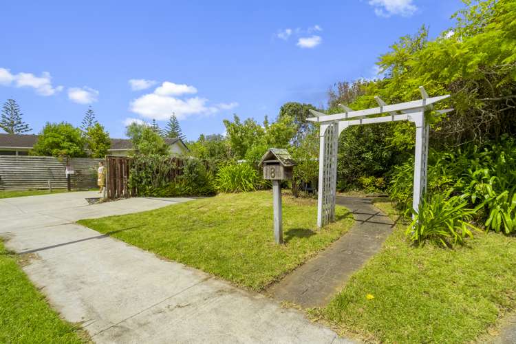 8 Wanaka Place Pakuranga Heights_18