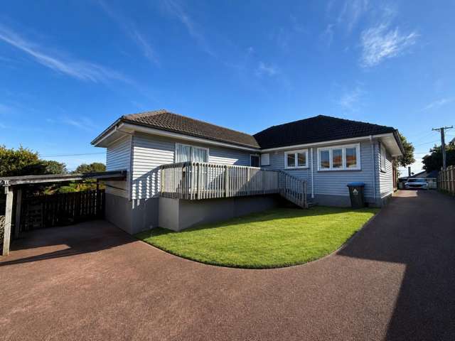 Sunny, Spacious Family Living with Private Outdoor Entertaining