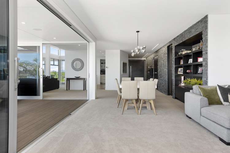 133 Lake Crescent Hamilton Lake_17