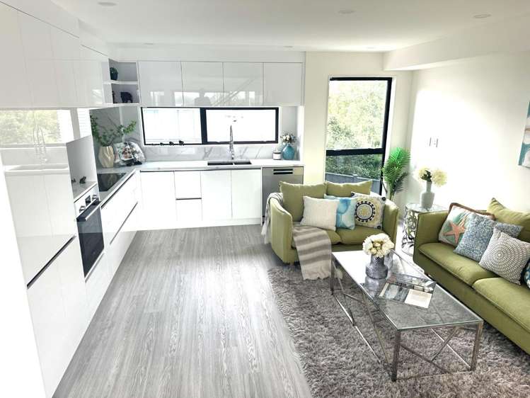 1C Scout Avenue Three Kings_17