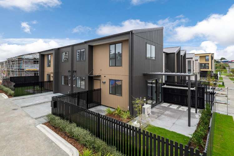 4 Te Toka a Whenua Avenue Three Kings_18