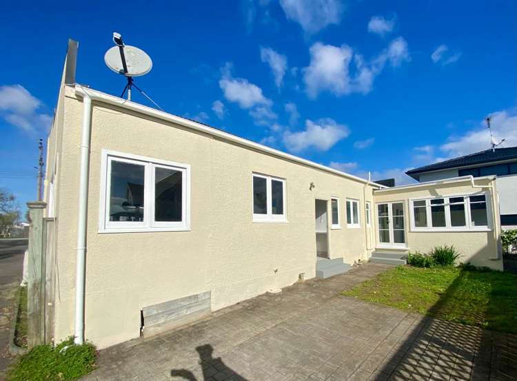 2/159 Shakespeare Road Milford_13