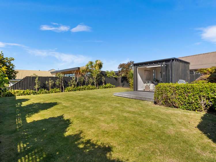29 Main Road Redcliffs_21